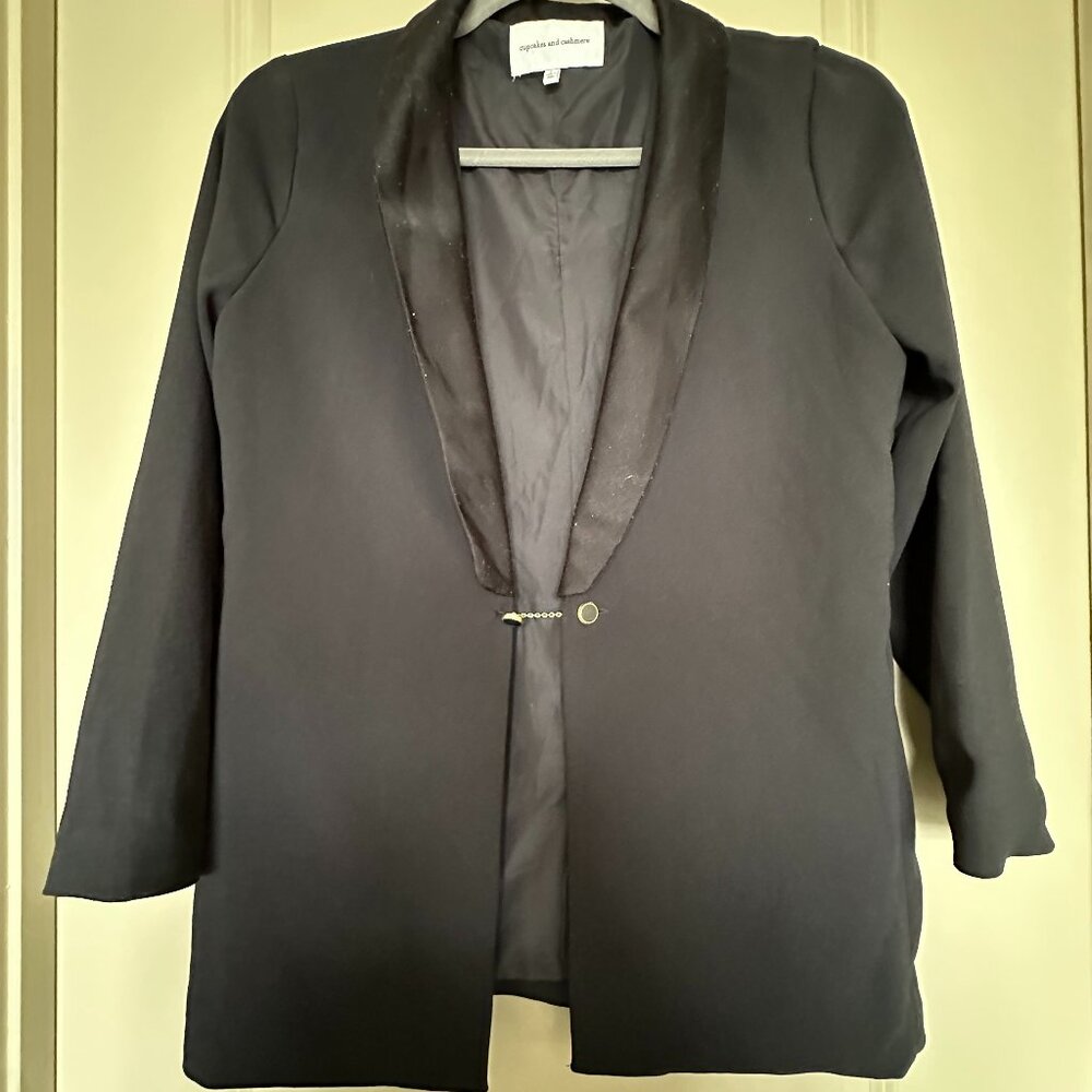 Cupcakes and Cashmere Blazer, L, Female, Black (Long Coat, Light Pilling)